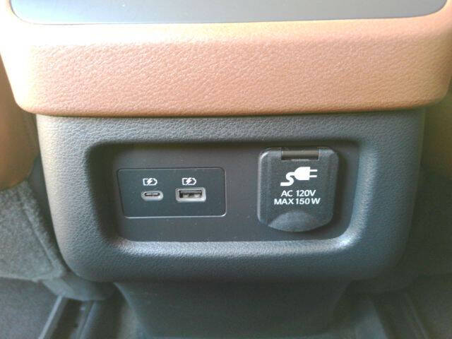 2024 Nissan Pathfinder Platinum