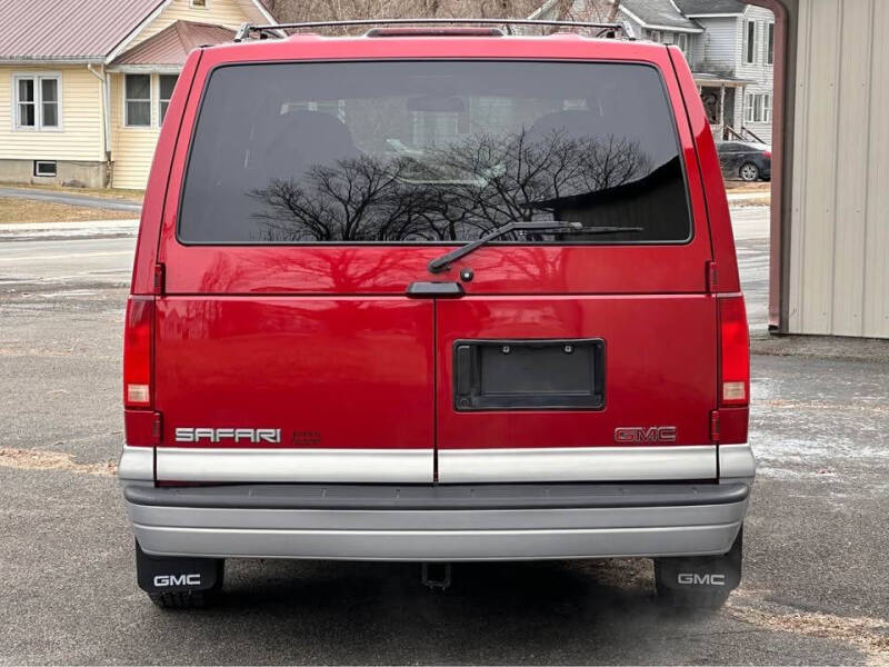 1999 GMC Safari