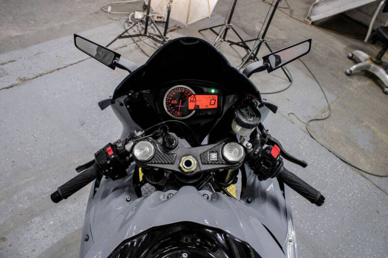 2014 Suzuki GSX-R1000