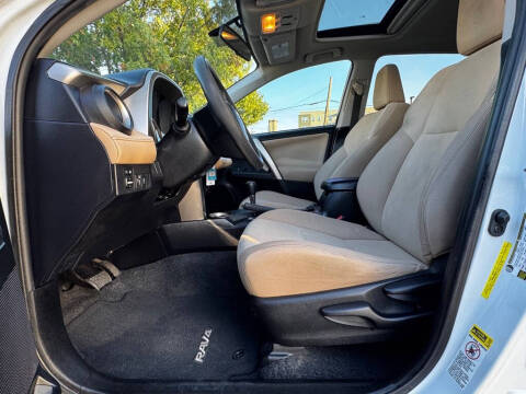 2015 Toyota RAV4 XLE