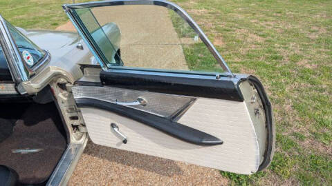 1956 Ford Thunderbird