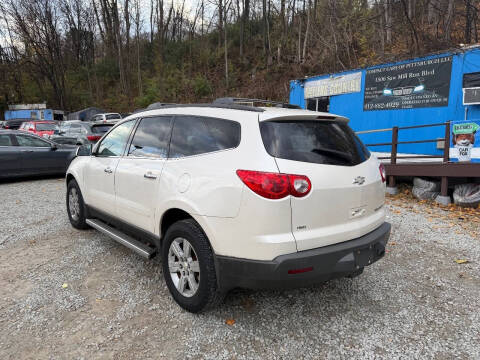 2011 Chevrolet Traverse LT