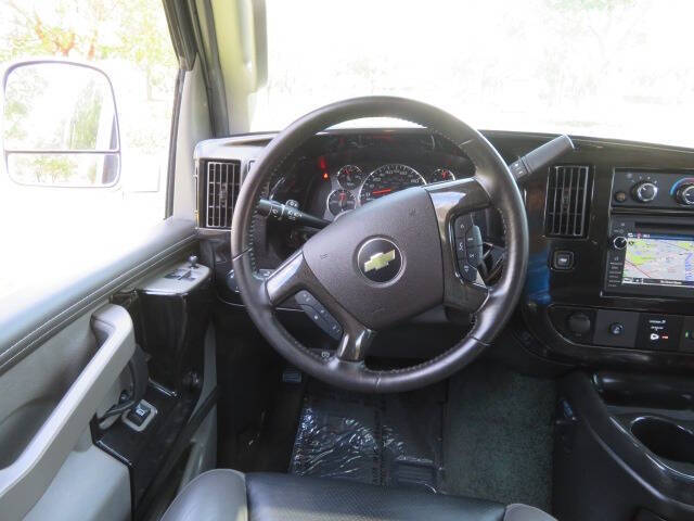 2020 Chevrolet Express 2500