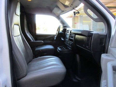 2020 Chevrolet Express 2500