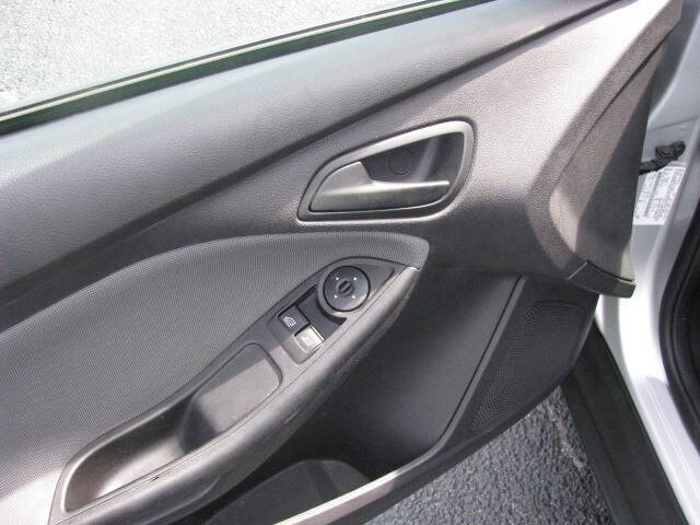 2014 Ford Focus S