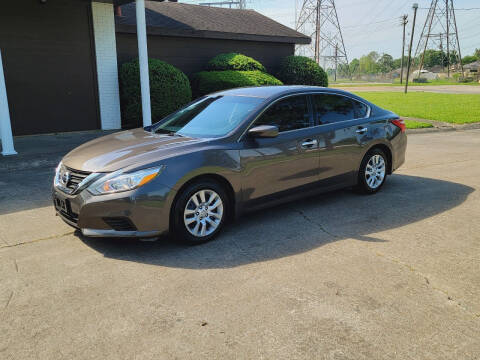 2017 Nissan Altima for sale at MOTORSPORTS IMPORTS in Houston TX