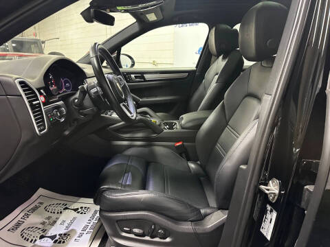 2023 Porsche Cayenne