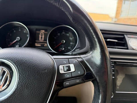 2017 Volkswagen Passat 1.8T SE