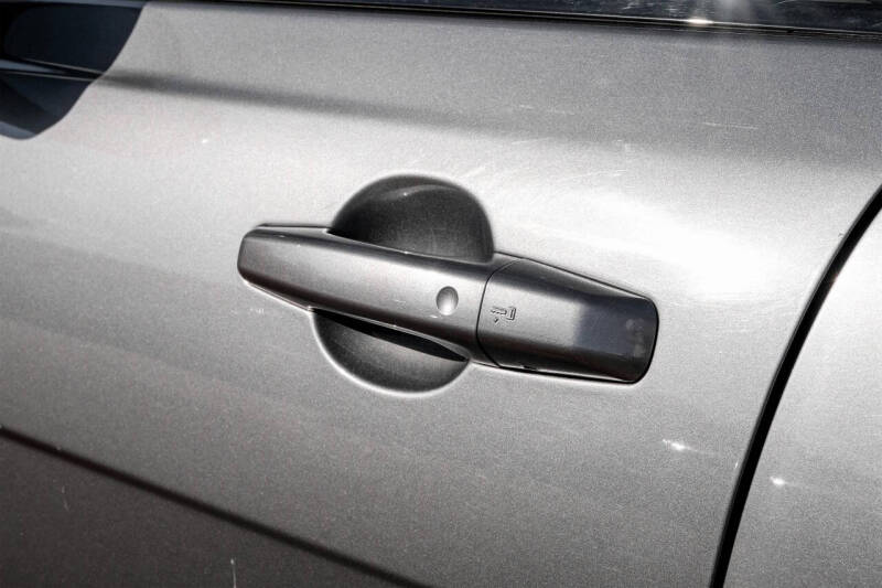 2020 Jaguar XE P250 S