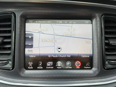 2016 Dodge Challenger 392 HEMI Scat Pack Shaker