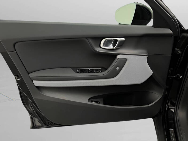 2022 Polestar 2 Long Range Dual Motor