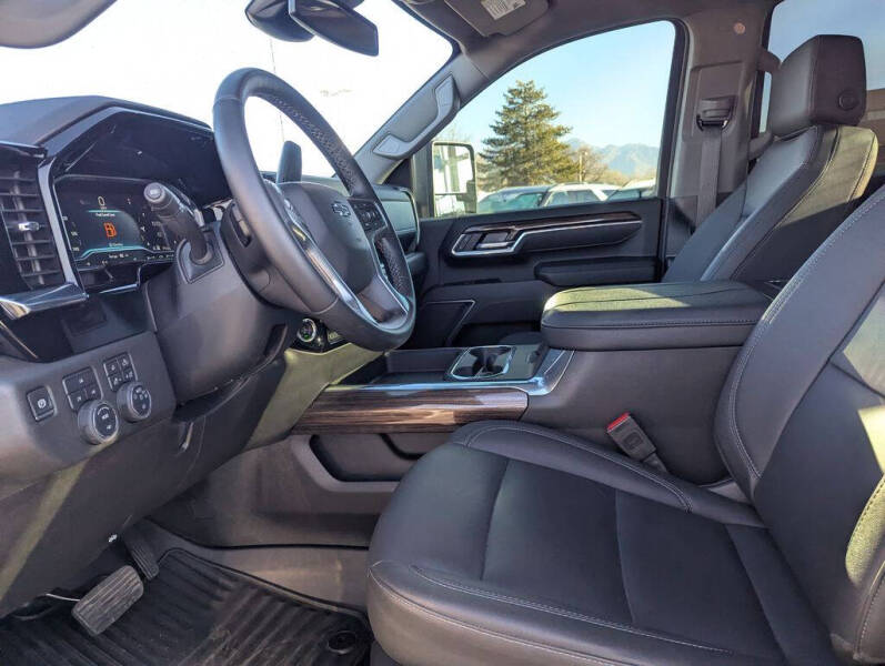 2025 Chevrolet Silverado 3500HD