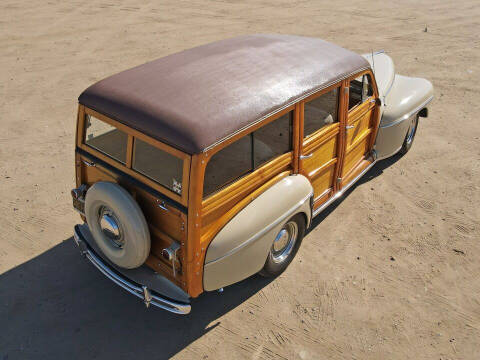 1948 Ford Super Deluxe