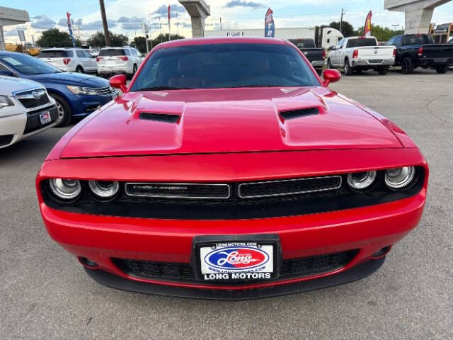 2016 Dodge Challenger SXT Plus