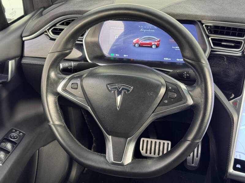 2016 Tesla Model X P90D