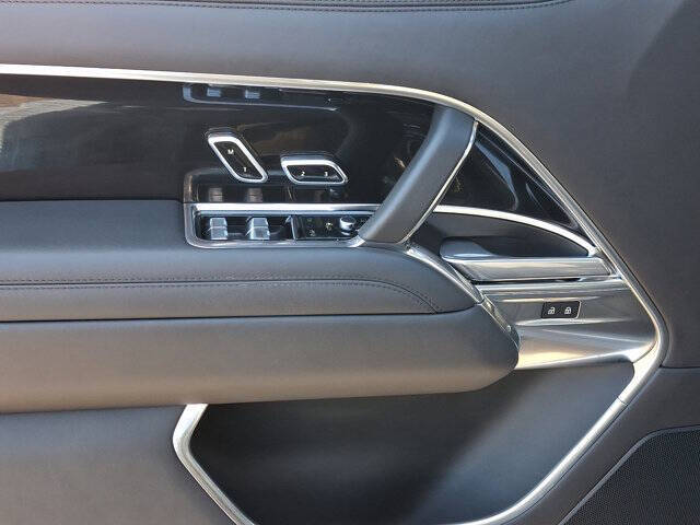 2023 Land Rover Range Rover P530 SE