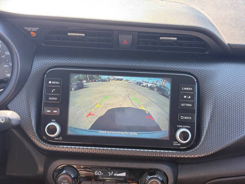 2021 Nissan Kicks SV