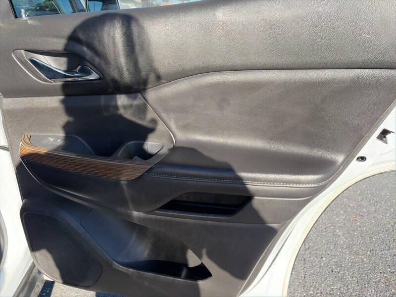 2018 GMC Acadia SLE-2