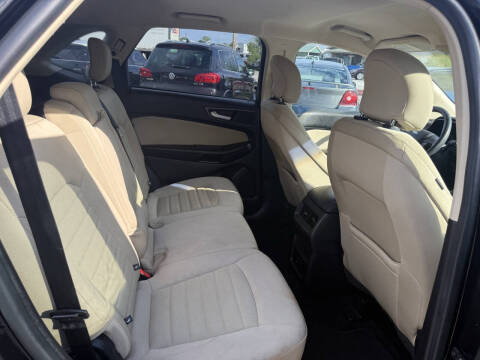 2016 Ford Edge SE