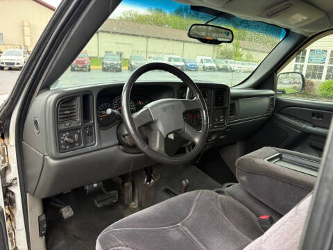 2005 GMC Sierra 2500HD