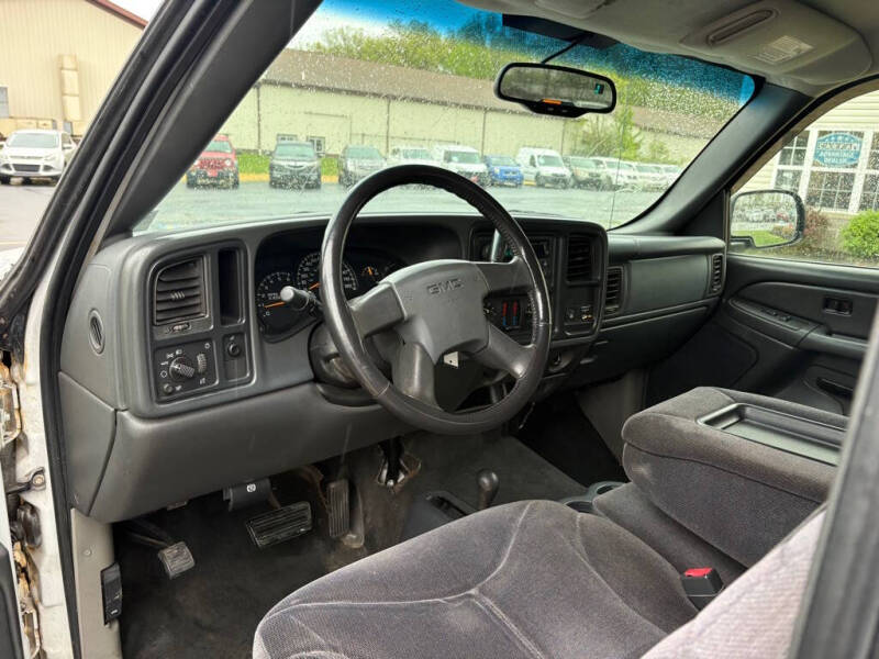 2005 GMC Sierra 2500HD