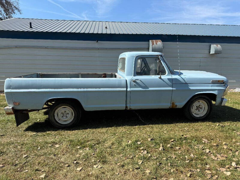 1969 Ford F-100