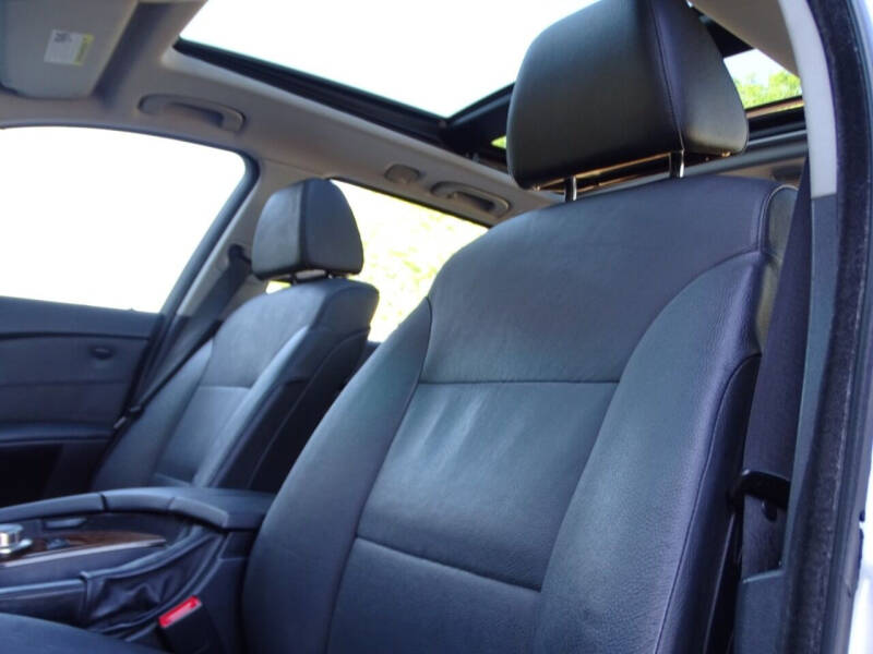 2007 BMW 5 Series 530xi