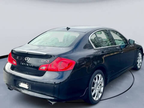 2013 Infiniti G37 Sedan x