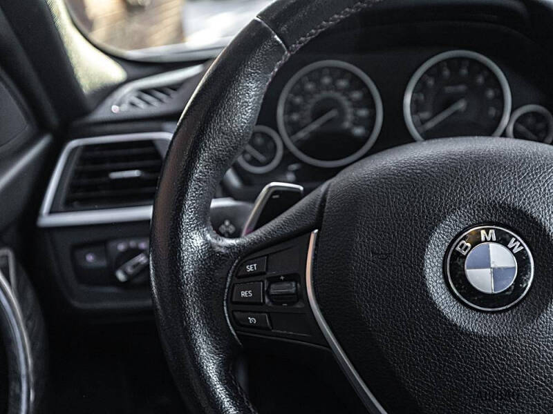 2016 BMW 3 Series 328i