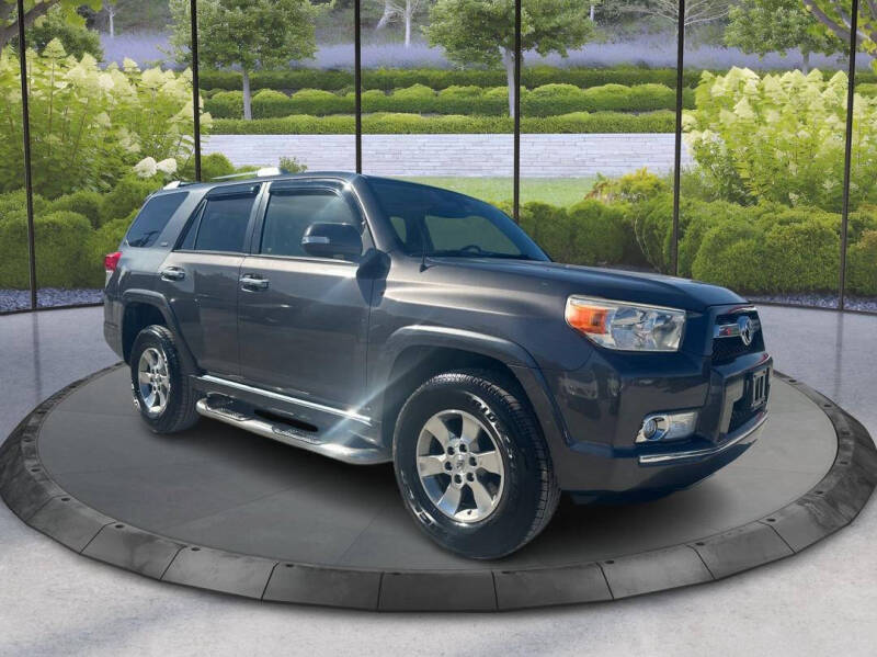 Toyota 4Runner's photo