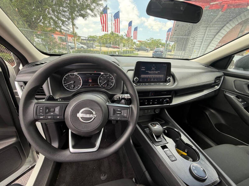 2024 Nissan Rogue S