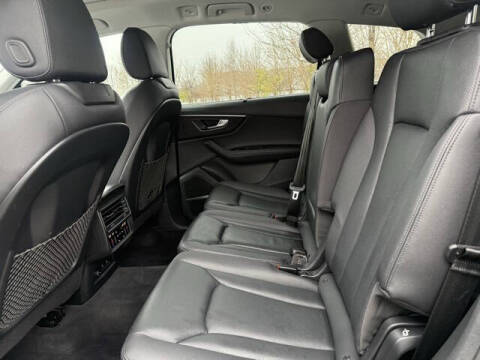 2023 Audi Q7 quattro Premium Plus 45 TFSI