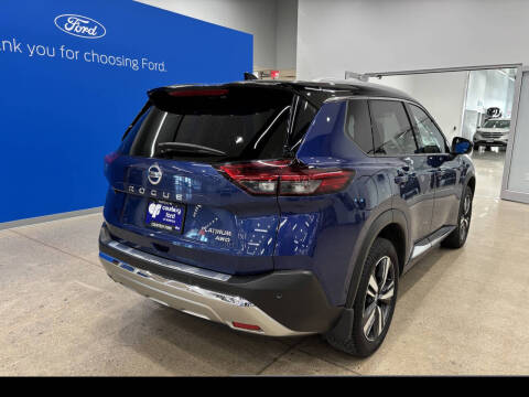 2021 Nissan Rogue Platinum