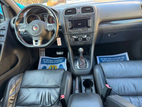 2014 Volkswagen GTI Wolfsburg Edition PZEV