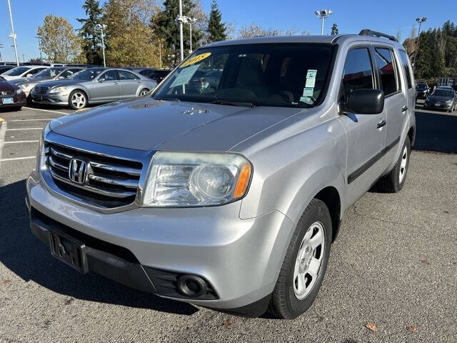 2015 Honda Pilot LX photo 1