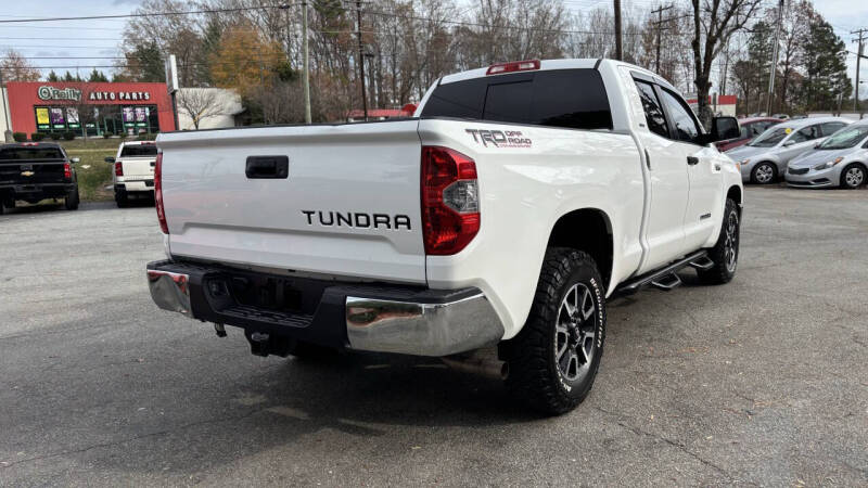 2014 Toyota Tundra SR5