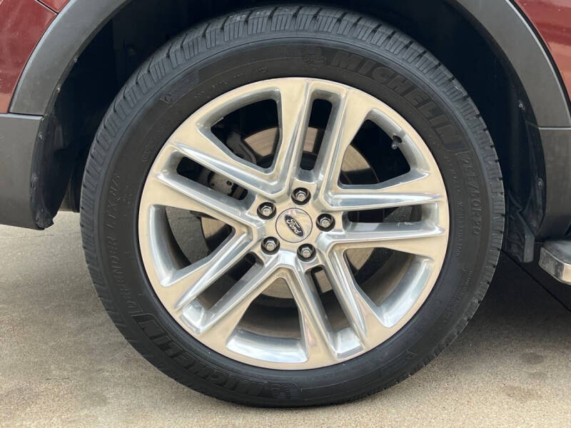 2016 Ford Explorer Limited - Photo 8