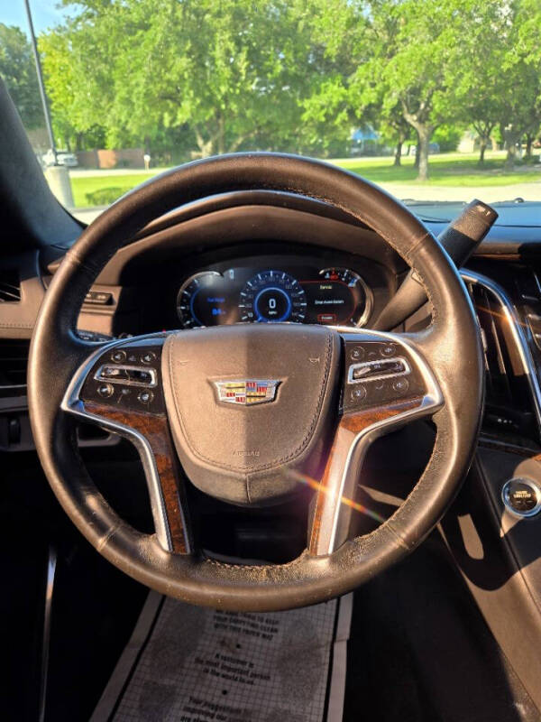 2016 Cadillac Escalade Platinum