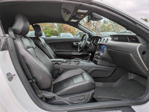 2022 Ford Mustang EcoBoost Premium