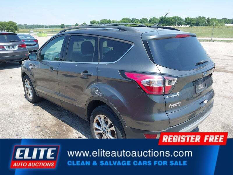 2017 Ford Escape SE