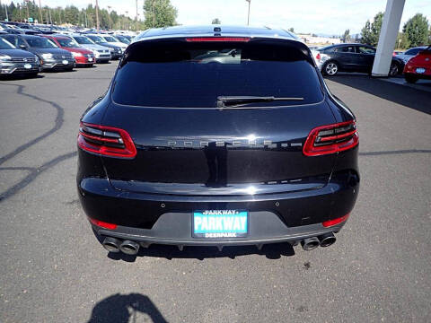 2015 Porsche Macan S