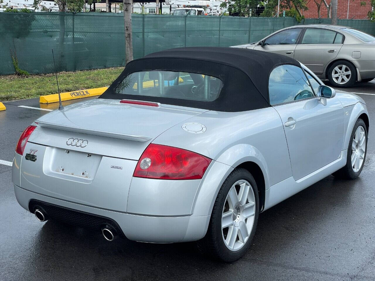 2001 AUDI TT Roadster - $7,900