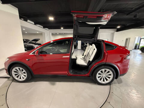 2018 Tesla Model X 75D