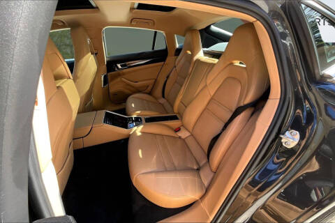 2018 Porsche Panamera