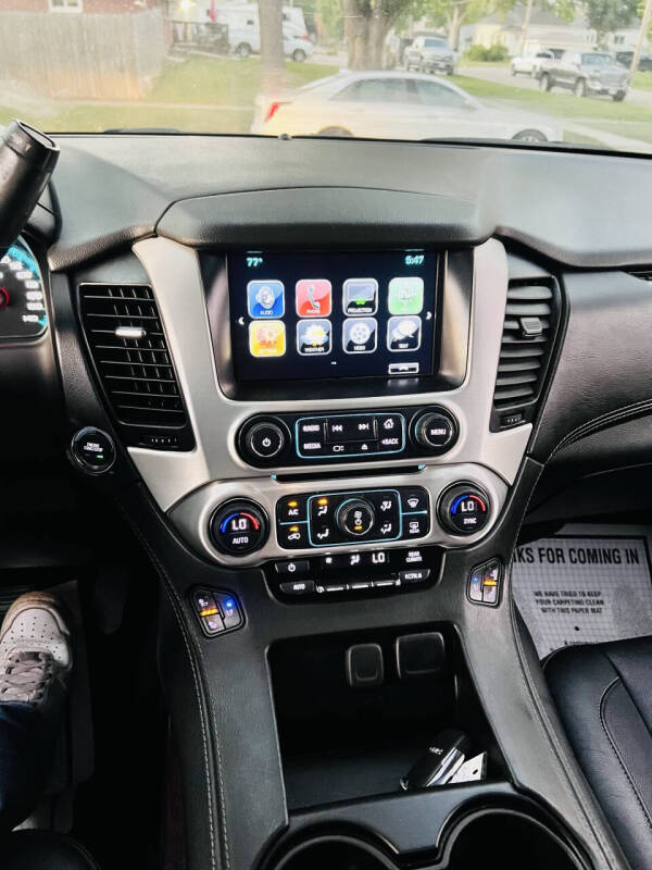 2017 GMC Yukon XL SLT