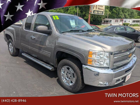 2013 Chevrolet Silverado 1500 for sale at TWIN MOTORS in Madison OH