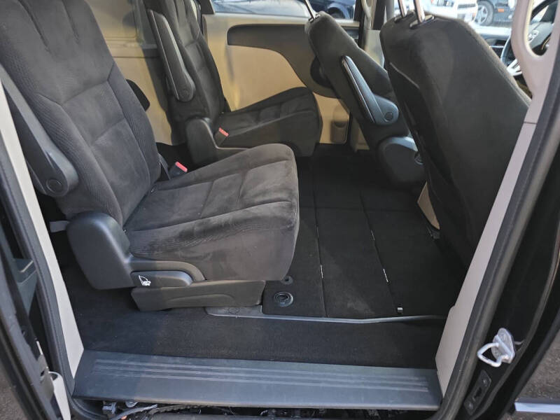 2015 Dodge Grand Caravan SE