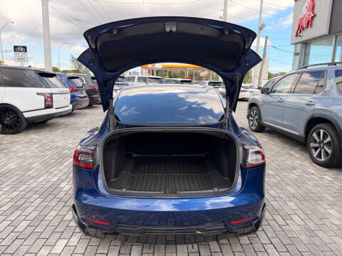 2023 Tesla Model 3