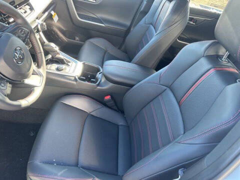 2025 Toyota RAV4 Plug-in Hybrid XSE