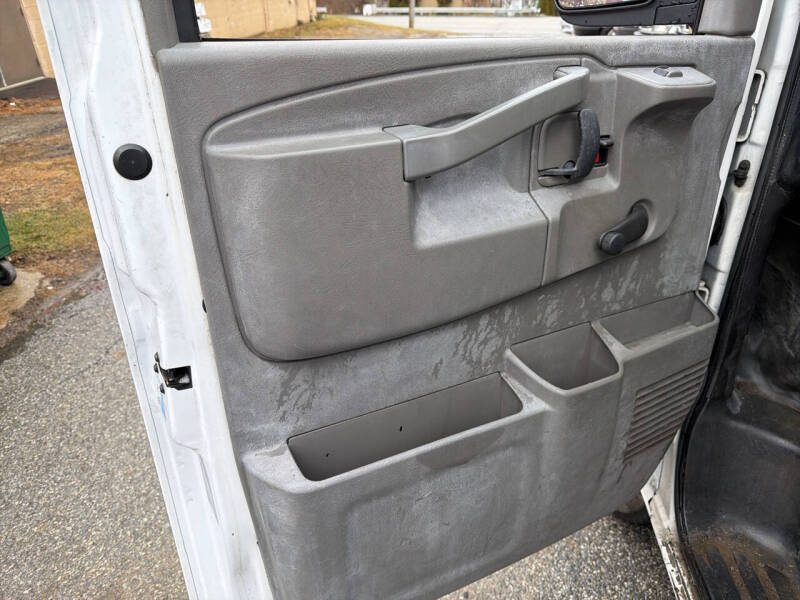 2016 GMC Savana 3500